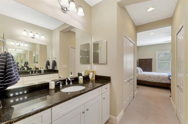 11452 OKALOOSA DRIVE, Venice, FL 34293