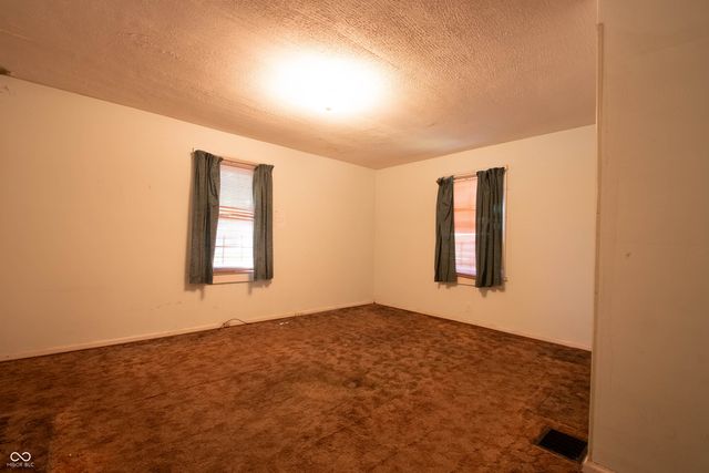 2636 E 40th Street, Indianapolis, IN 46205
