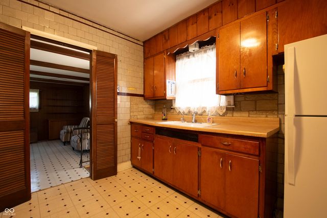 2636 E 40th Street, Indianapolis, IN 46205