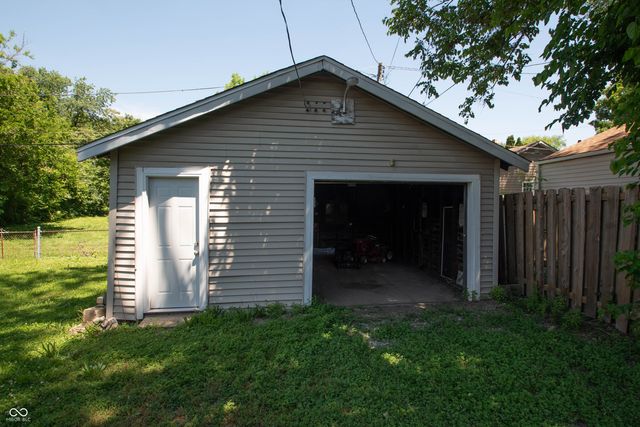 2636 E 40th Street, Indianapolis, IN 46205