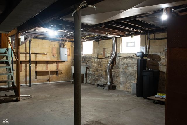 2636 E 40th Street, Indianapolis, IN 46205
