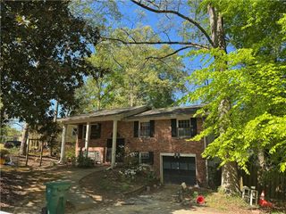 2327 Greenway Drive, Decatur, GA 30035