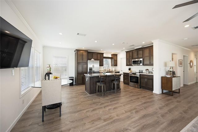 2 S BOTANY BAY CIRCLE, Englewood, FL 34223