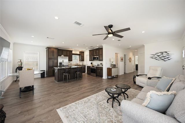 2 S BOTANY BAY CIRCLE, Englewood, FL 34223