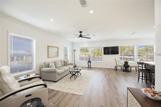 2 S BOTANY BAY CIRCLE, Englewood, FL 34223