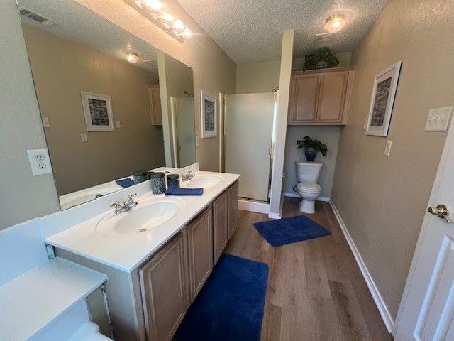 1015 Tyler James Drive, Burleson, TX 76028