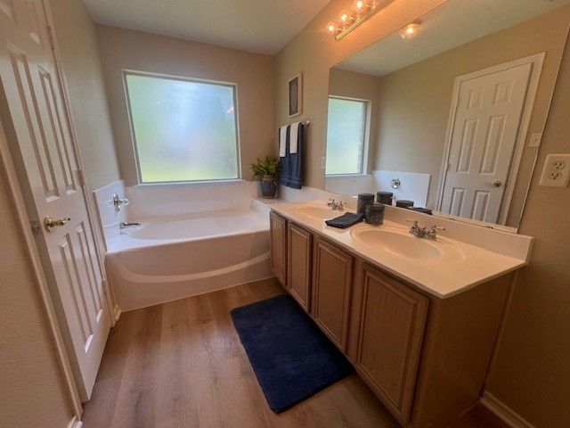 1015 Tyler James Drive, Burleson, TX 76028