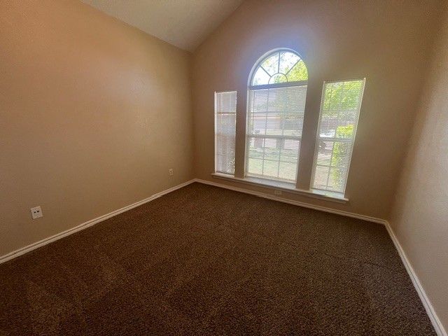 1015 Tyler James Drive, Burleson, TX 76028