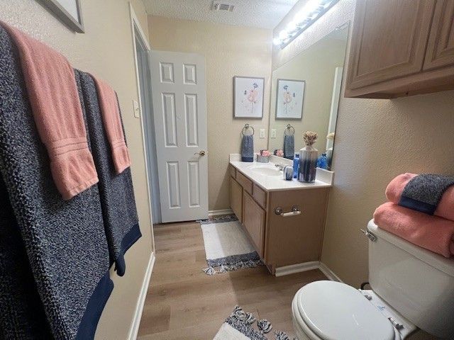 1015 Tyler James Drive, Burleson, TX 76028