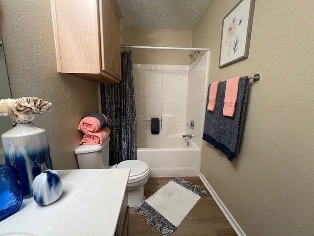 1015 Tyler James Drive, Burleson, TX 76028