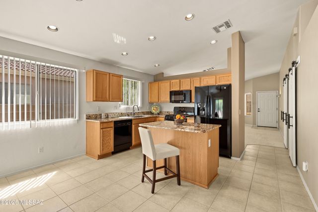 11336 N Flat Granite Drive, Oro Valley, AZ 85737
