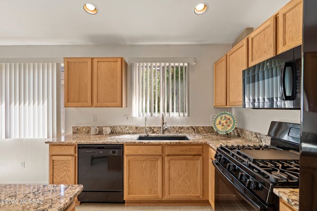 11336 N Flat Granite Drive, Oro Valley, AZ 85737