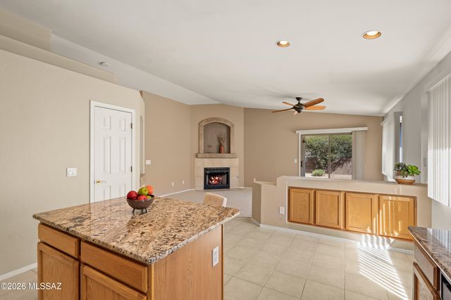 11336 N Flat Granite Drive, Oro Valley, AZ 85737