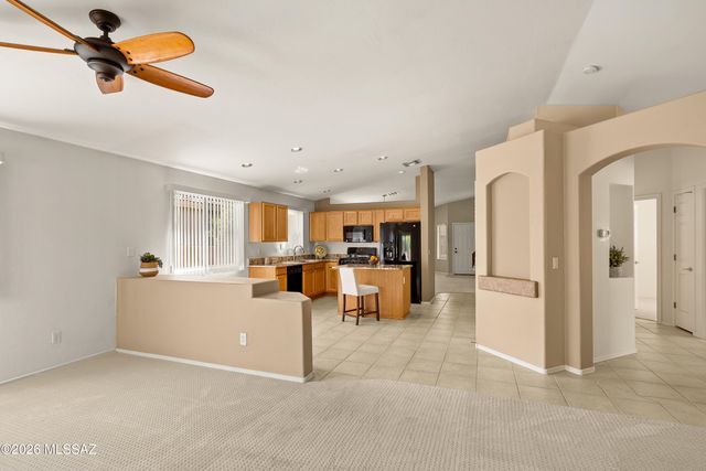 11336 N Flat Granite Drive, Oro Valley, AZ 85737