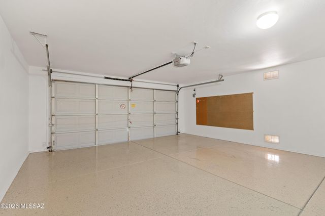 11336 N Flat Granite Drive, Oro Valley, AZ 85737