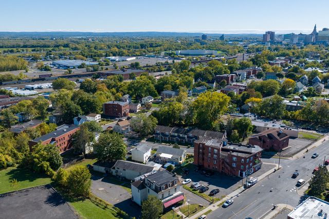 2404 Main Street, Hartford, CT 06120