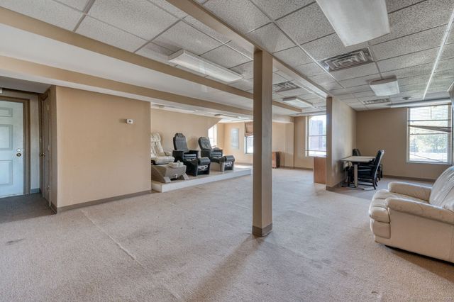 2404 Main Street, Hartford, CT 06120