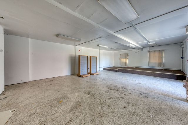 2404 Main Street, Hartford, CT 06120