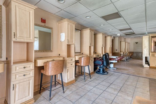 2404 Main Street, Hartford, CT 06120