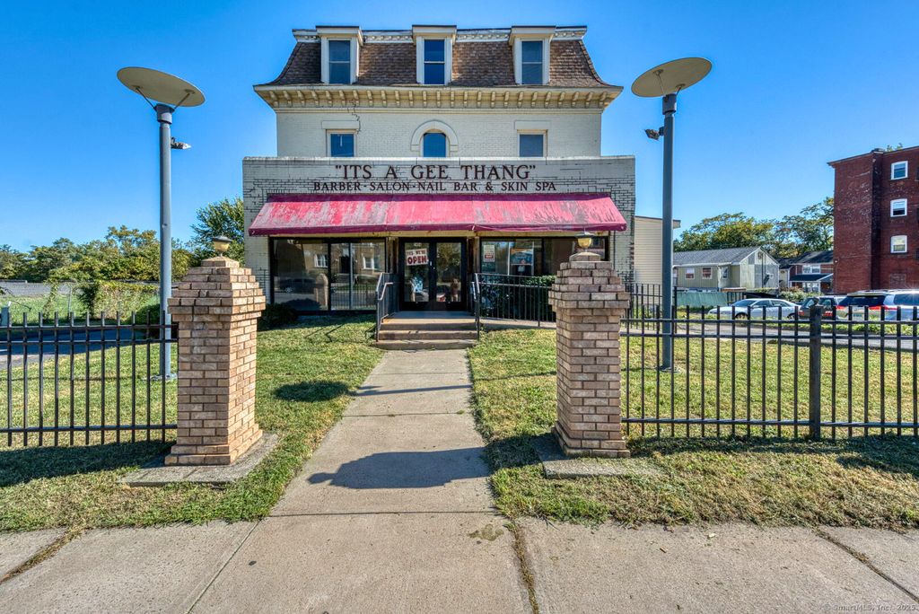 2404 Main Street, Hartford, CT 06120