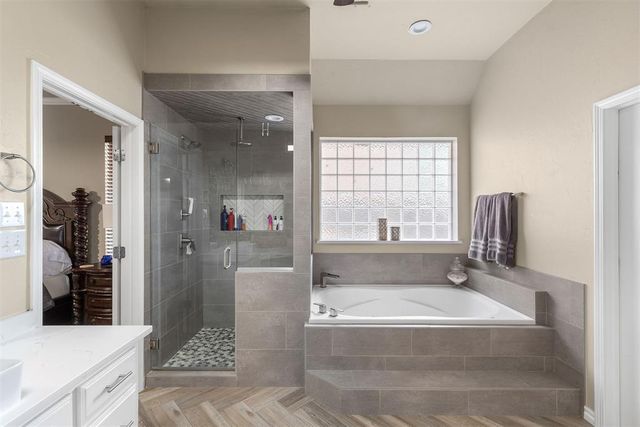 4205 Harrogate Drive, Norman, OK 73072
