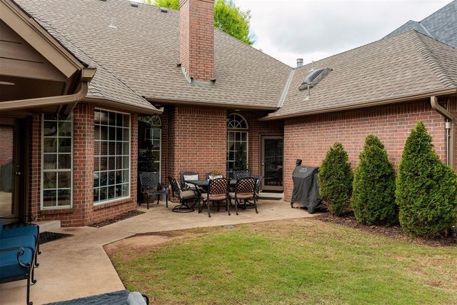 4205 Harrogate Drive, Norman, OK 73072