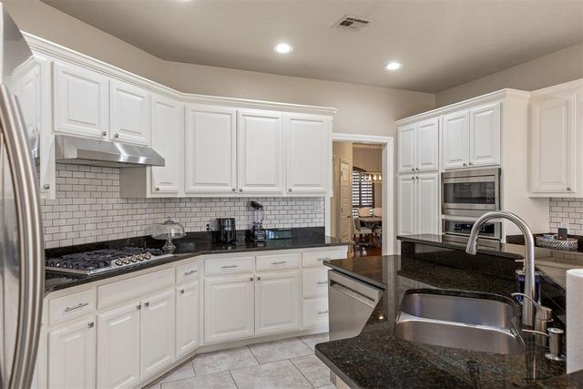 4205 Harrogate Drive, Norman, OK 73072