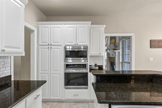 4205 Harrogate Drive, Norman, OK 73072