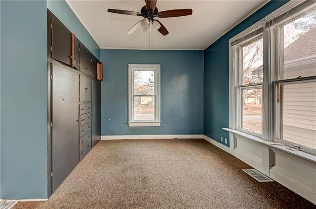 659 Middle Street, Leavenworth, KS 66048