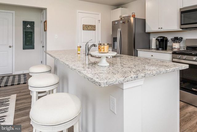 160 PORTER PKWY, Fruitland, MD 21826