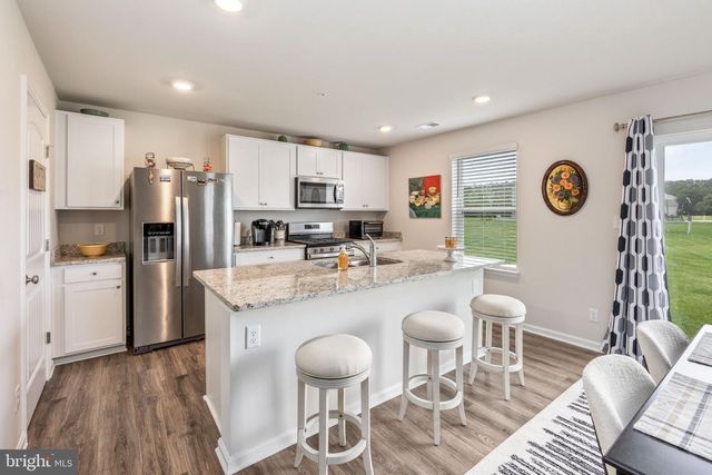 160 PORTER PKWY, Fruitland, MD 21826