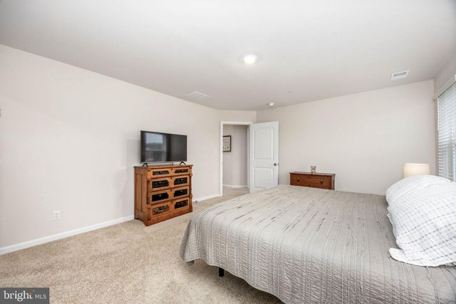 160 PORTER PKWY, Fruitland, MD 21826