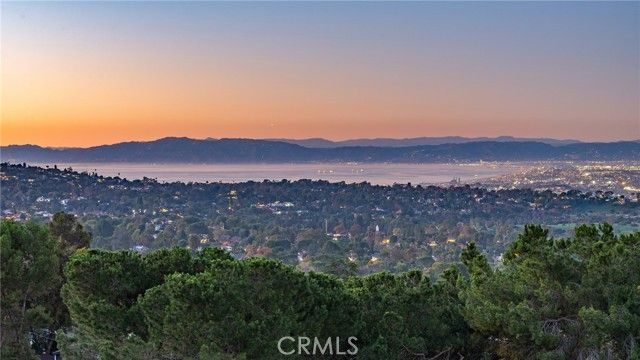 80 Saddleback, Rolling Hills, CA 90274