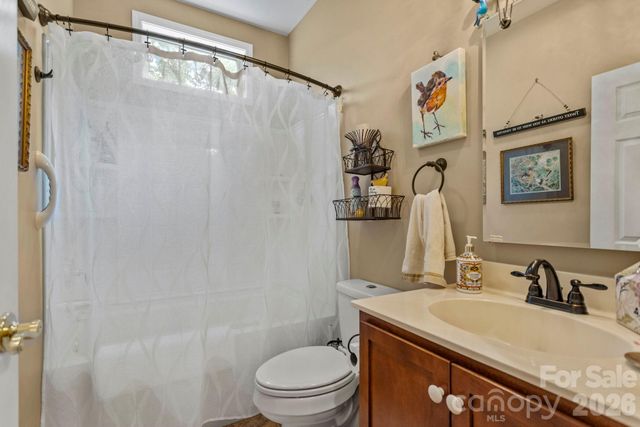 69 Old Pasture Way, Hendersonville, NC 28739