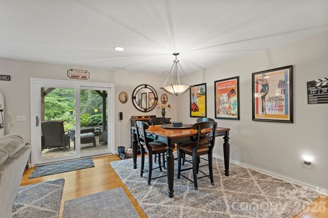 69 Old Pasture Way, Hendersonville, NC 28739