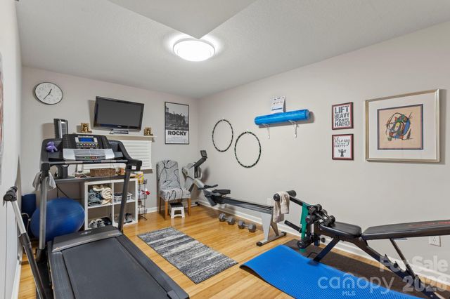 69 Old Pasture Way, Hendersonville, NC 28739