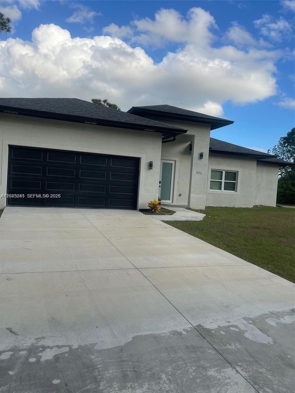 321 S Briggs 0, Lehigh Acres, FL 33974