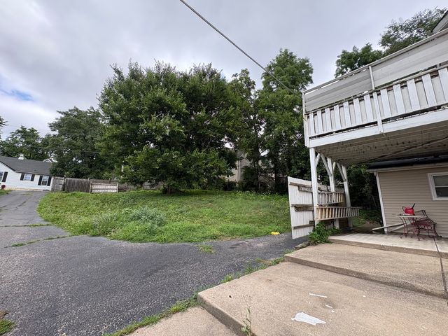 17 S Cagwin Avenue, Joliet, IL 60436