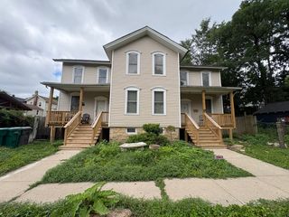 17 S Cagwin Avenue, Joliet, IL 60436