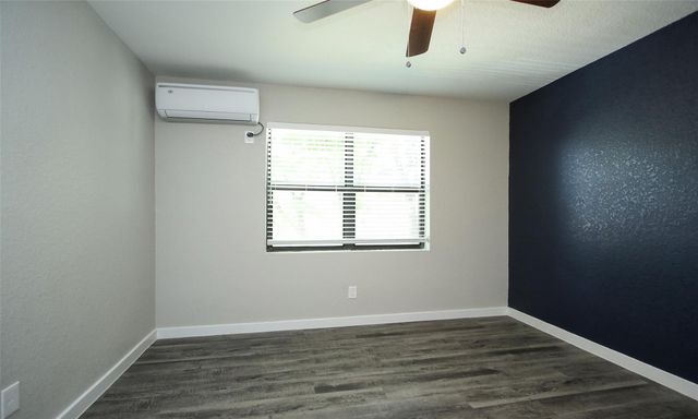 5201 Crawford Street 7, Houston, TX 77004