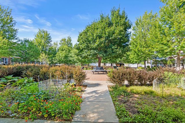 9538 Scott Circle N, Brooklyn Park, MN 55443