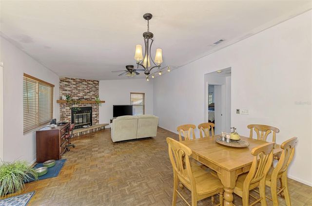 1805 28TH STREET W, Bradenton, FL 34205