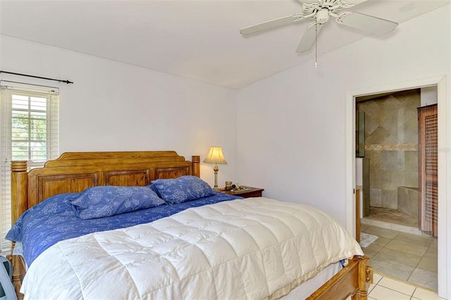 1805 28TH STREET W, Bradenton, FL 34205