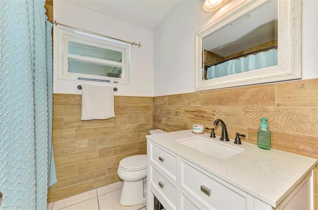 1805 28TH STREET W, Bradenton, FL 34205