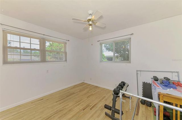 1805 28TH STREET W, Bradenton, FL 34205