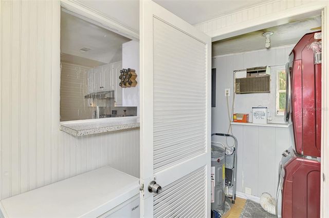 1805 28TH STREET W, Bradenton, FL 34205
