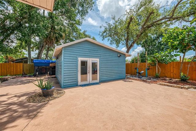 1805 28TH STREET W, Bradenton, FL 34205