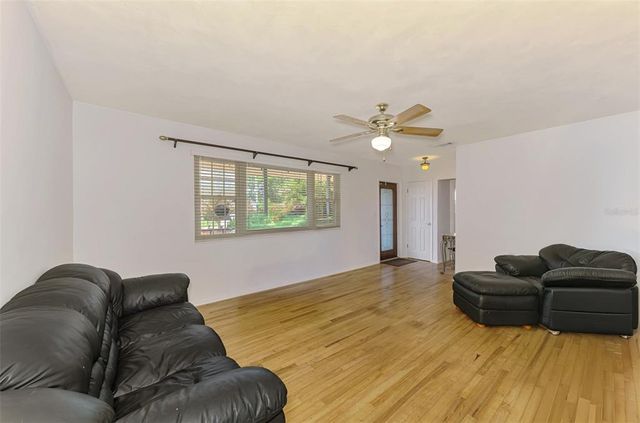 1805 28TH STREET W, Bradenton, FL 34205