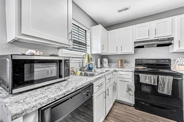 1409 A,B,C,D Oriole Street, Springdale, AR 72764