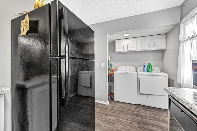 1409 A,B,C,D Oriole Street, Springdale, AR 72764